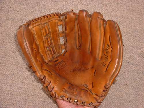 Hank Aaron Brunswick MacGregor KHA Personal Model with Autograph Front